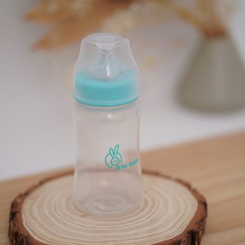 First Feed Feeding Bottle