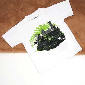 Car print t-shirt