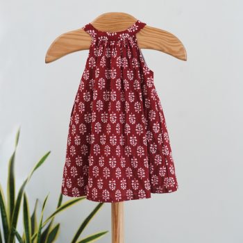 baby girl sleeveless frock